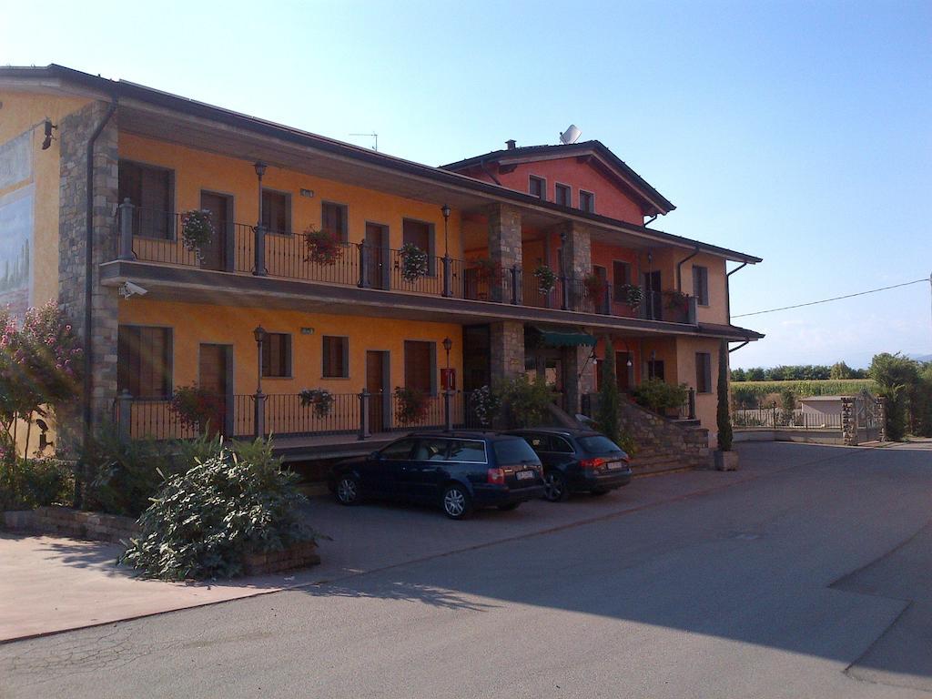 Albergo La Piana Ghedi Eksteriør billede
