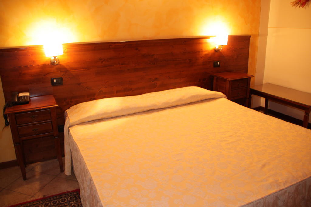 Albergo La Piana Ghedi Værelse billede